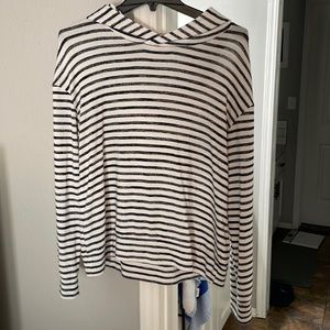 Black and white crop hoodie